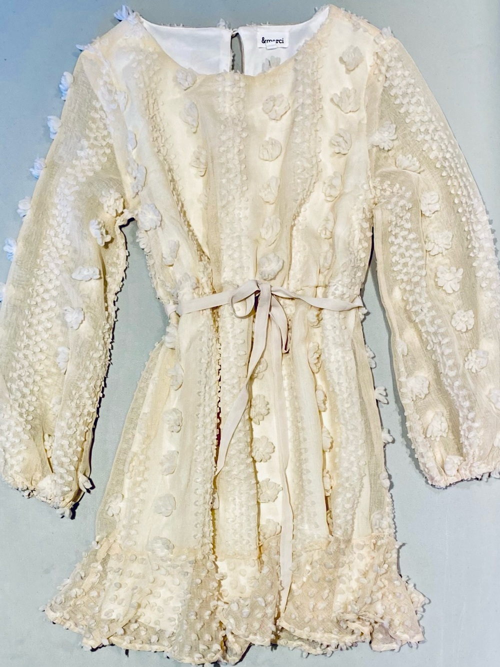 &Merci Cream 3D-Textured Long-Sleeve Mini Dress, size M